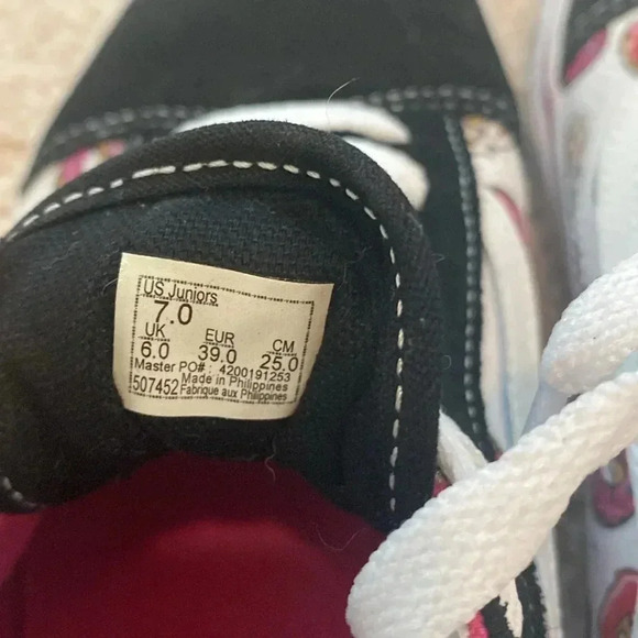 Vans Old Skool Love Donuts Juniors size 7 - Picture 4 of 5